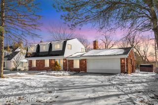 2408 Otter Street, Warren, MI 48092