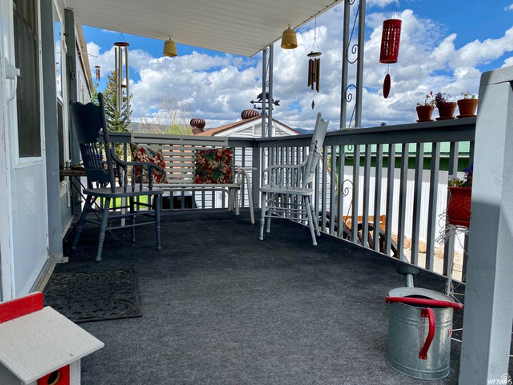 Image 4 of property listing at 972 E RIDGEWAY LOOP #228, Garden City, UT 84028