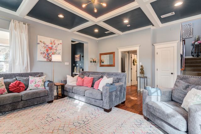 11409 Trafalgar Avenue, Lubbock, TX 79424