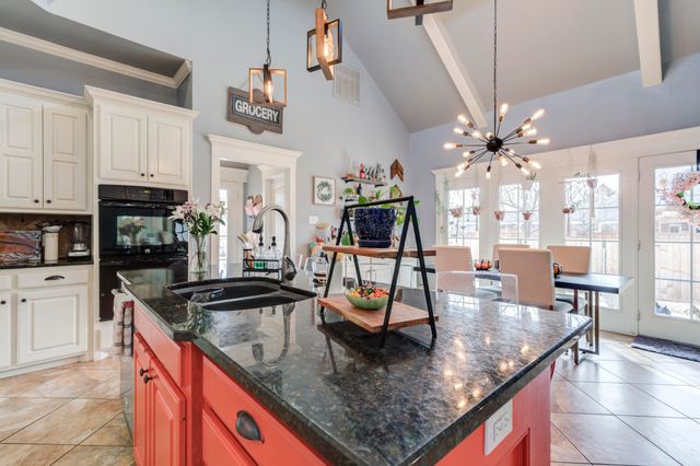 11409 Trafalgar Avenue, Lubbock, TX 79424