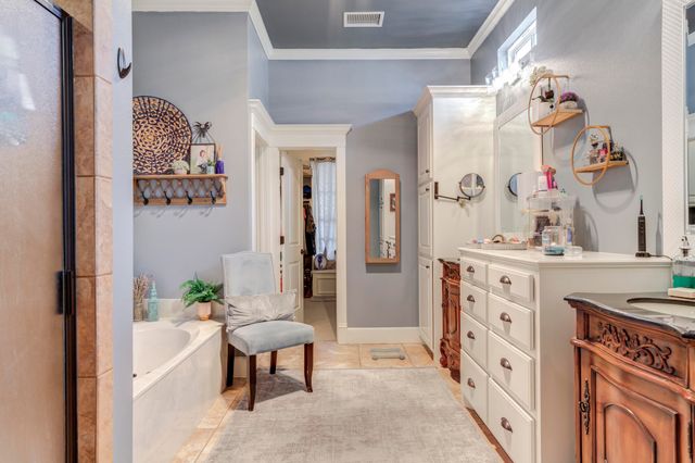 11409 Trafalgar Avenue, Lubbock, TX 79424