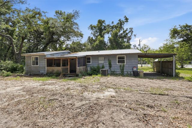 9580 NE HIGHWAY 351, Old Town, FL 32680