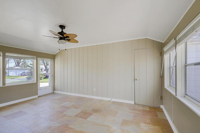 8308 Stevens Avenue S, Bloomington, MN 55420