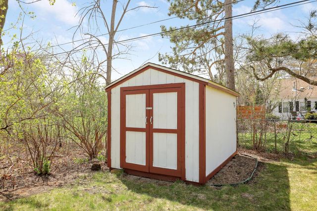 8308 Stevens Avenue S, Bloomington, MN 55420