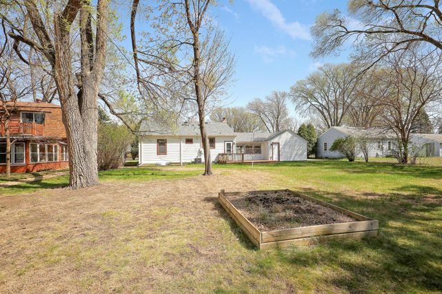 8308 Stevens Avenue S, Bloomington, MN 55420