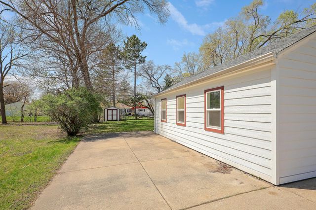 8308 Stevens Avenue S, Bloomington, MN 55420