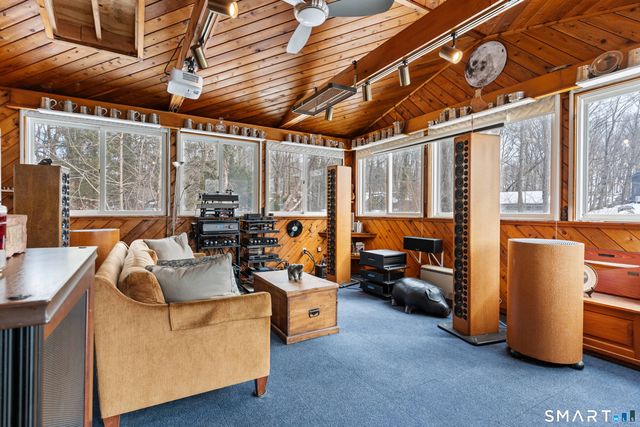 147 Boston Street, Guilford, CT 06437