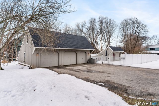 147 Boston Street, Guilford, CT 06437