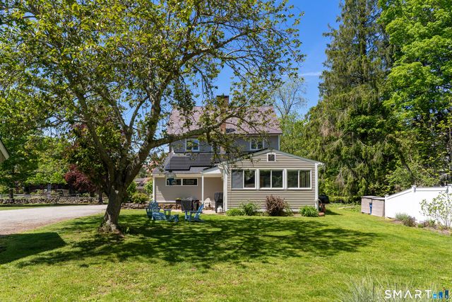 147 Boston Street, Guilford, CT 06437