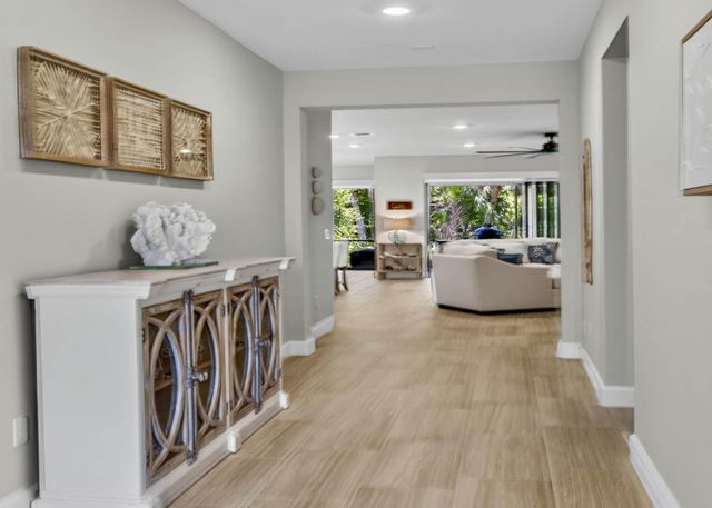 3862 White Alder Way, Vero Beach, FL 32967