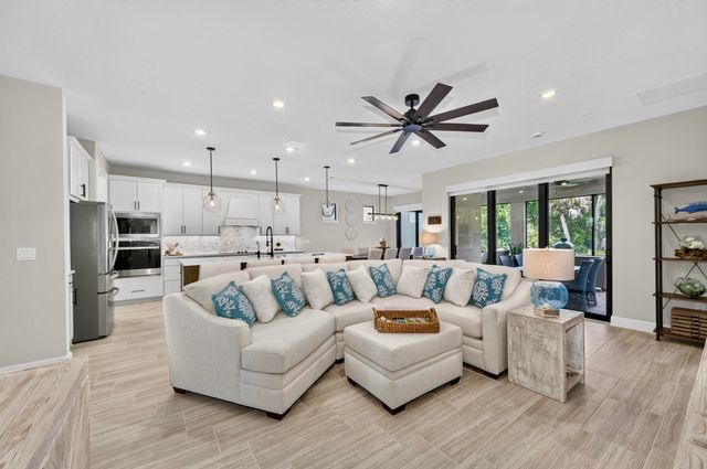 3862 White Alder Way, Vero Beach, FL 32967