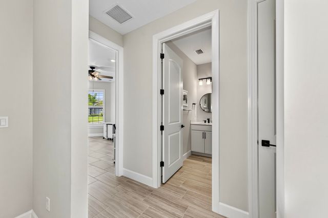 3862 White Alder Way, Vero Beach, FL 32967