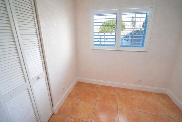 3761 SW 14th Street Street, Fort Lauderdale, FL 33312