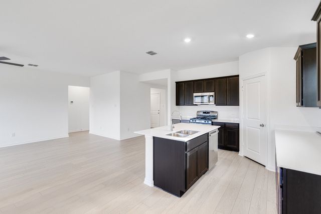 2154 Tule Way, Crandall, TX 75114