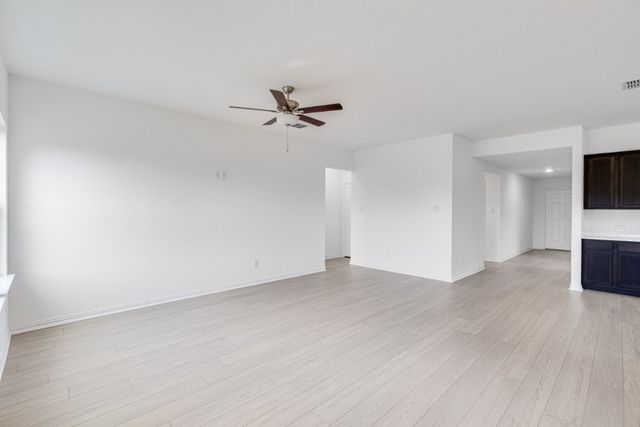 2154 Tule Way, Crandall, TX 75114