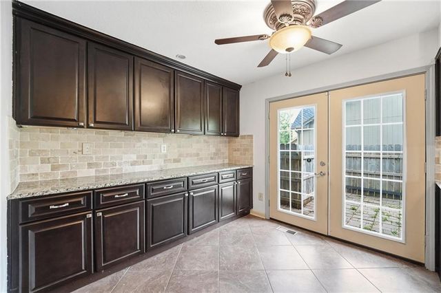 701 NE Burning Tree Street, Lee's Summit, MO 64064