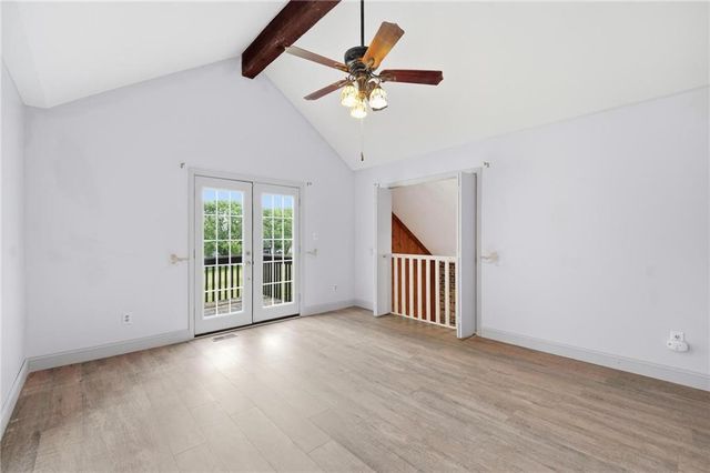 701 NE Burning Tree Street, Lee's Summit, MO 64064