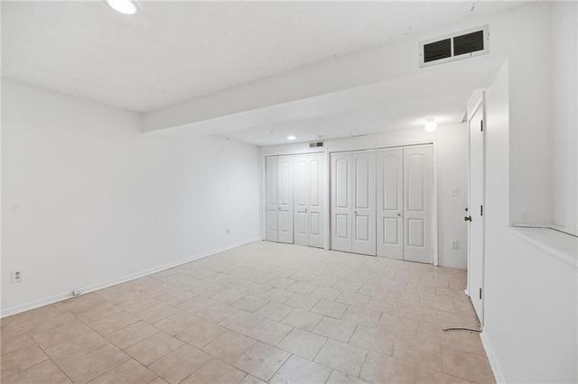 701 NE Burning Tree Street, Lee's Summit, MO 64064