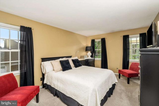 18 MELVINA DR, Lawrenceville, NJ 08648