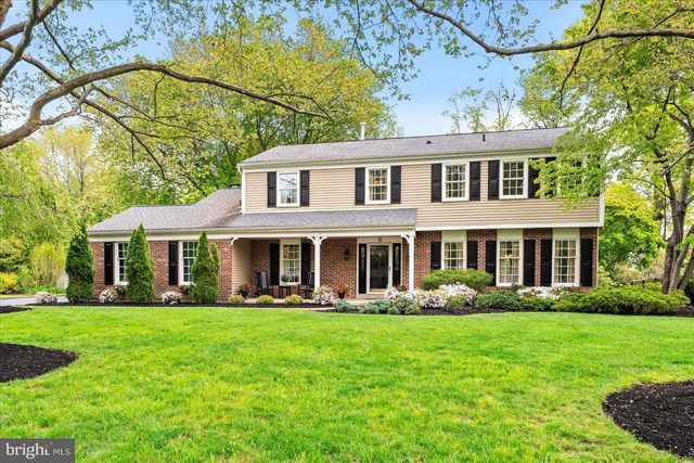 18 MELVINA DR, Lawrenceville, NJ 08648