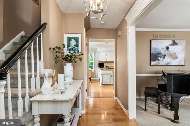 18 MELVINA DR, Lawrenceville, NJ 08648