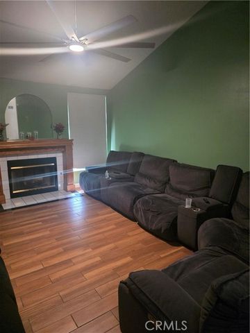 371 Rogers Court, Calimesa, CA 92320