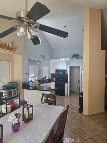 371 Rogers Court, Calimesa, CA 92320