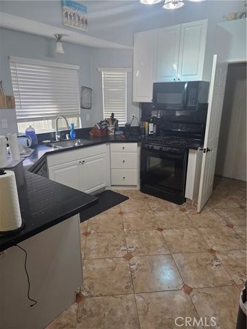 371 Rogers Court, Calimesa, CA 92320