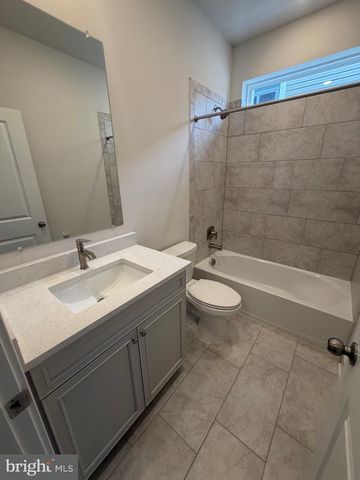 10041 SHENANDOAH LN, White Plains, MD 20695