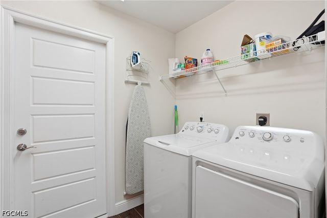 2714 SW 28th AVE, Cape Coral, FL 33914