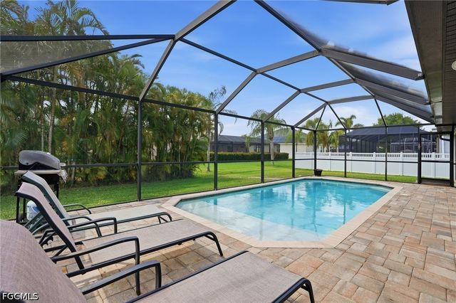 2714 SW 28th AVE, Cape Coral, FL 33914