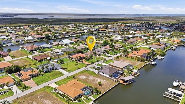 2714 SW 28th AVE, Cape Coral, FL 33914