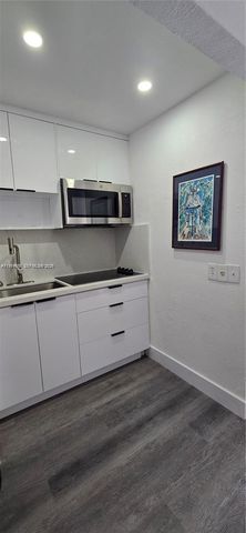 7904 West Dr 606, North Bay Village, FL 33141