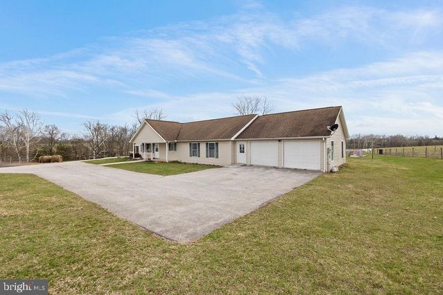 2975 BALTIMORE PIKE, Gettysburg, PA 17325