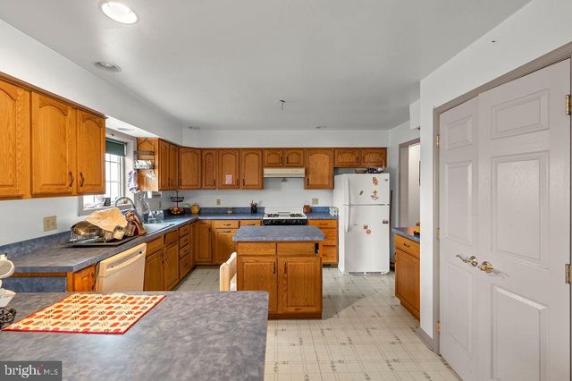 2975 BALTIMORE PIKE, Gettysburg, PA 17325
