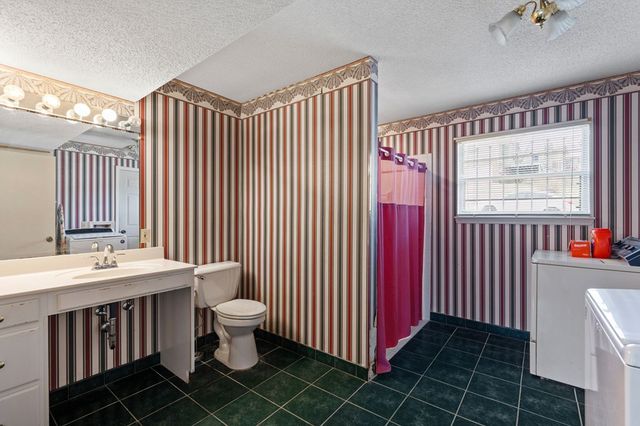 8700 Reba Lane, Hixson, TN 37343