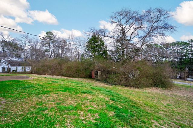 8700 Reba Lane, Hixson, TN 37343