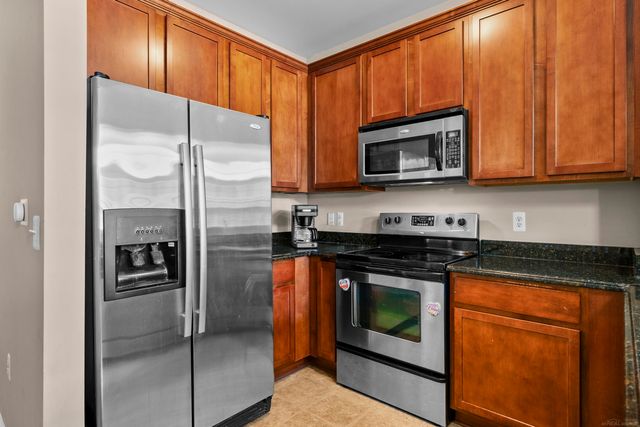56696 Long Island Drive, Shelby Twp, MI 48316