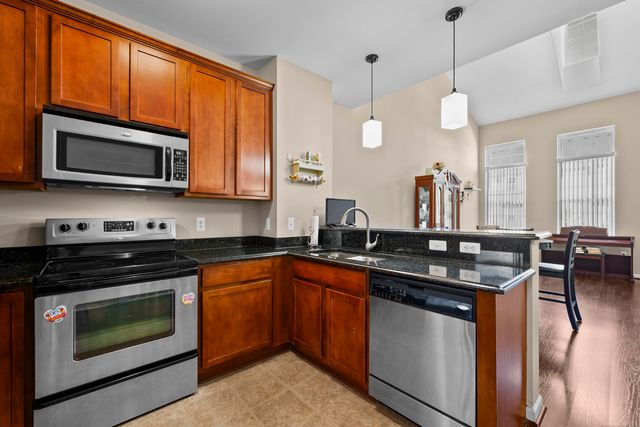 56696 Long Island Drive, Shelby Twp, MI 48316