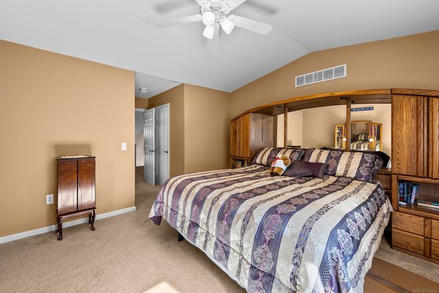 56696 Long Island Drive, Shelby Twp, MI 48316