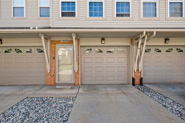 56696 Long Island Drive, Shelby Twp, MI 48316