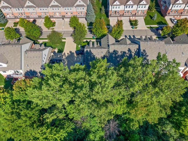 56696 Long Island Drive, Shelby Twp, MI 48316