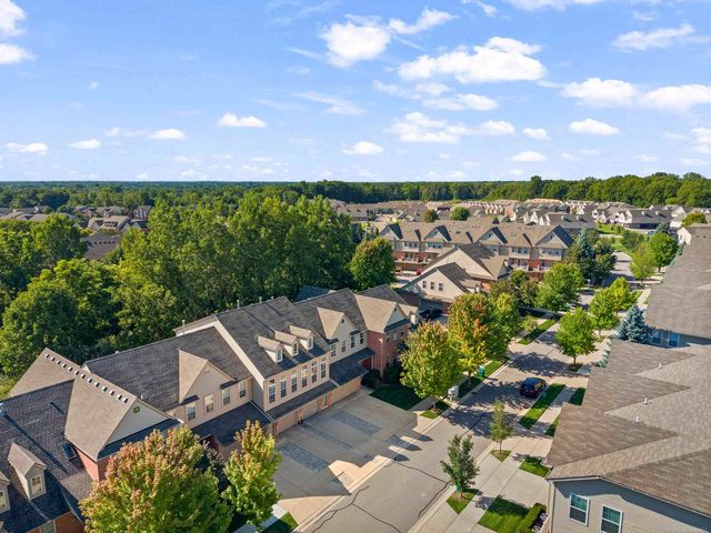 56696 Long Island Drive, Shelby Twp, MI 48316