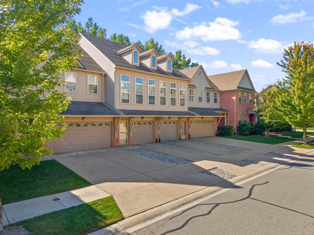 56696 Long Island Drive, Shelby Twp, MI 48316