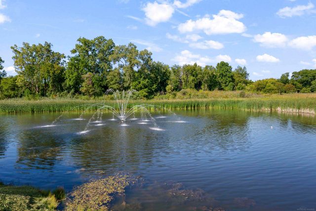 56696 Long Island Drive, Shelby Twp, MI 48316