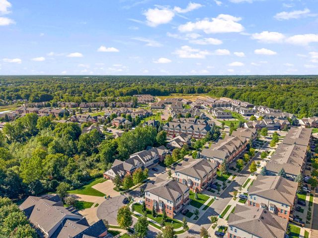 56696 Long Island Drive, Shelby Twp, MI 48316