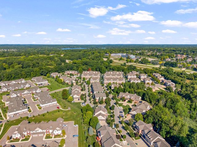 56696 Long Island Drive, Shelby Twp, MI 48316