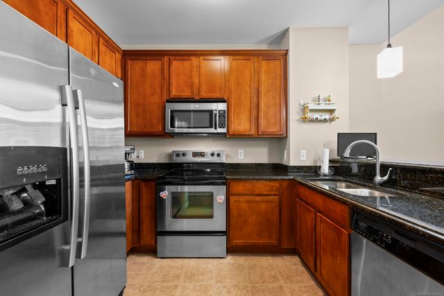 56696 Long Island Drive, Shelby Twp, MI 48316
