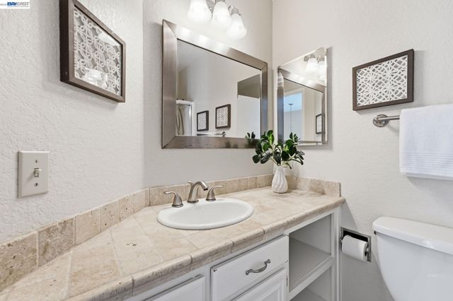 123 Northwood Cmns, Livermore, CA 94551