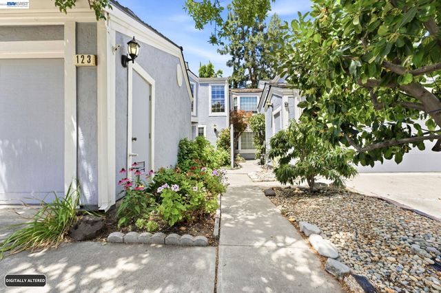 123 Northwood Cmns, Livermore, CA 94551